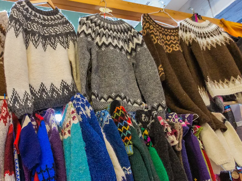 アイスランドのセーター（ロパペイサ）