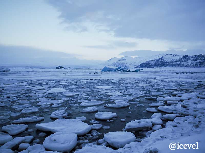 アイスランドにあるヨークルスアゥルロゥン氷河湖の注目ポイントや行き方 アイスランドの観光 旅行情報サイト アイスベル