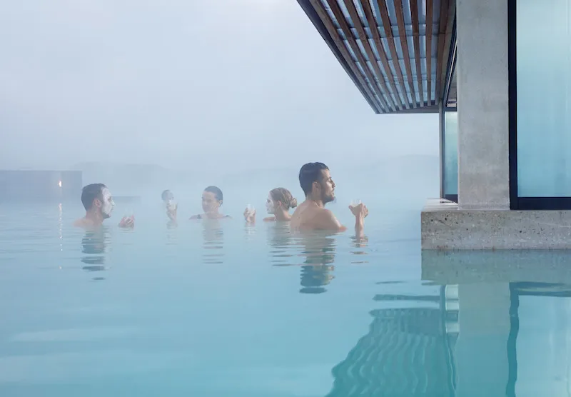 水中バー