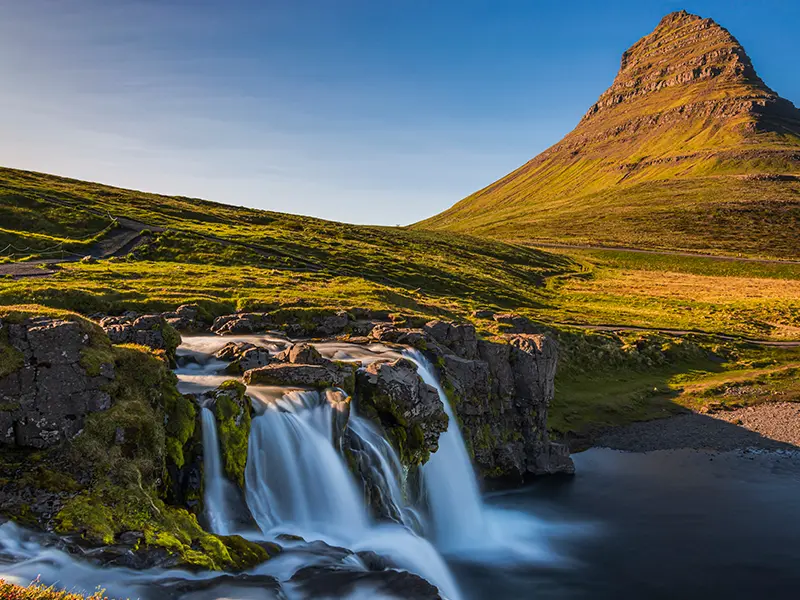 キルキュフェットルフォス（Kirkjufellsfoss）